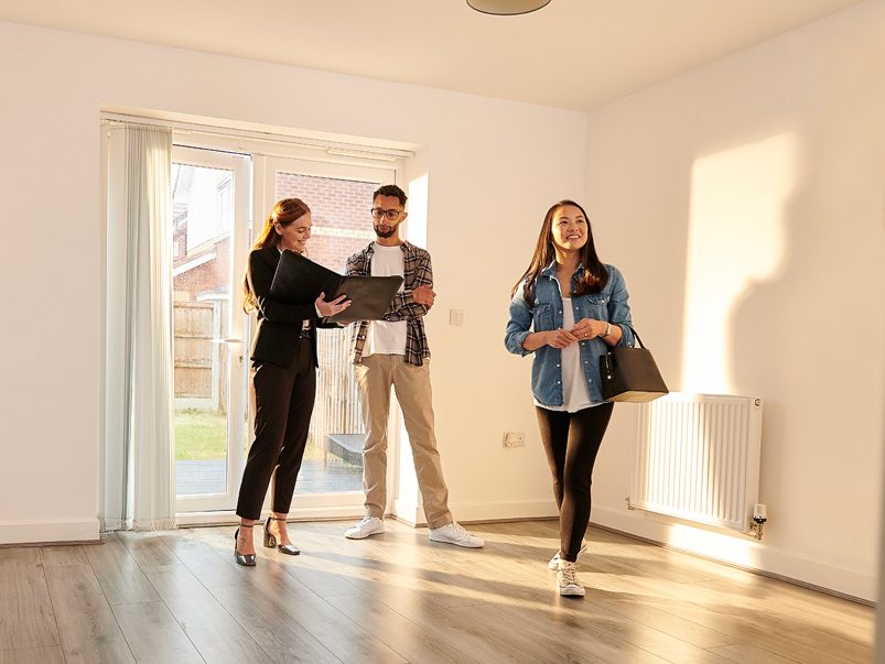 visite immobilière avec couple